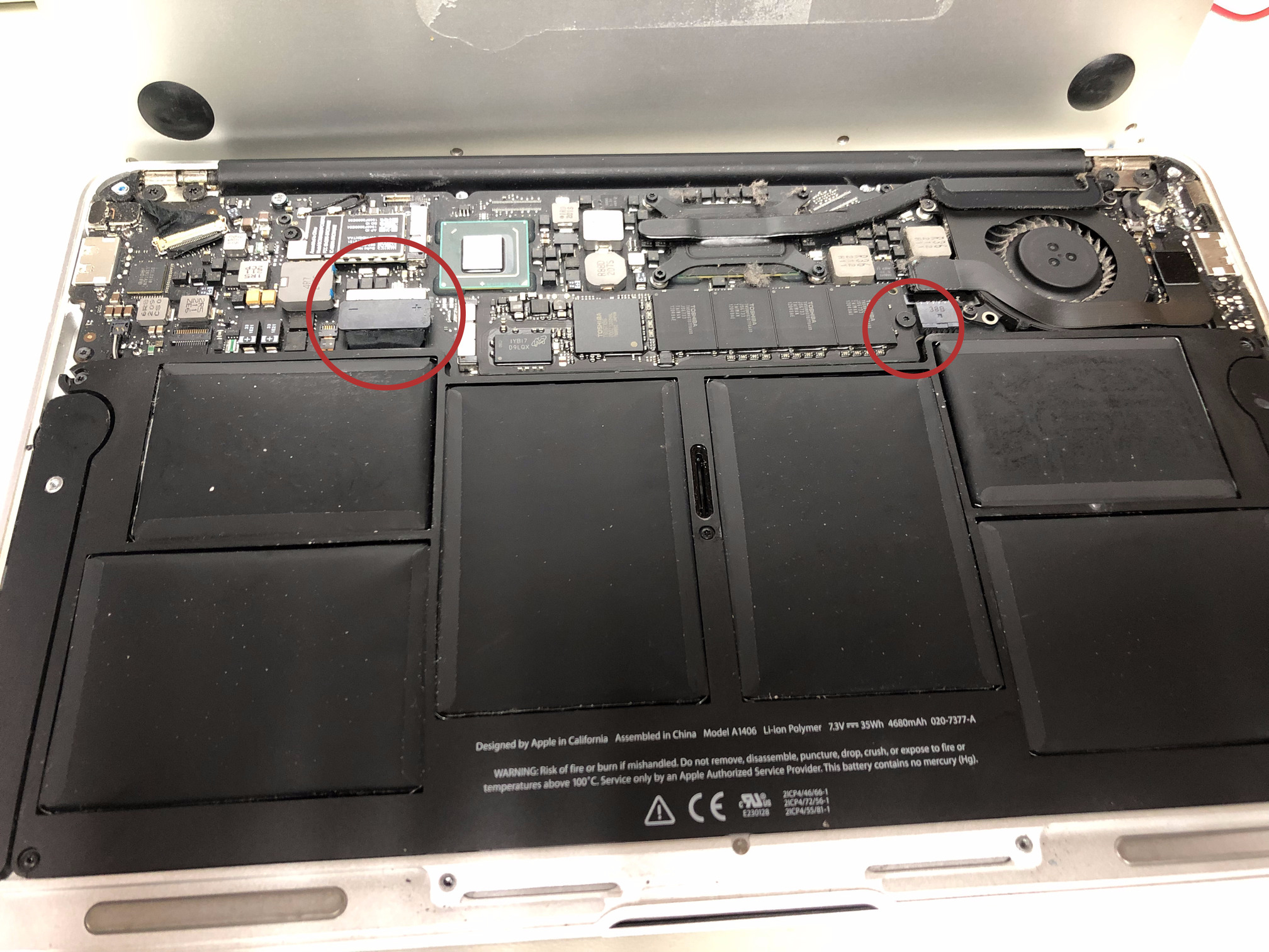 Figure 3a. Locate the battery pack connector and SSD