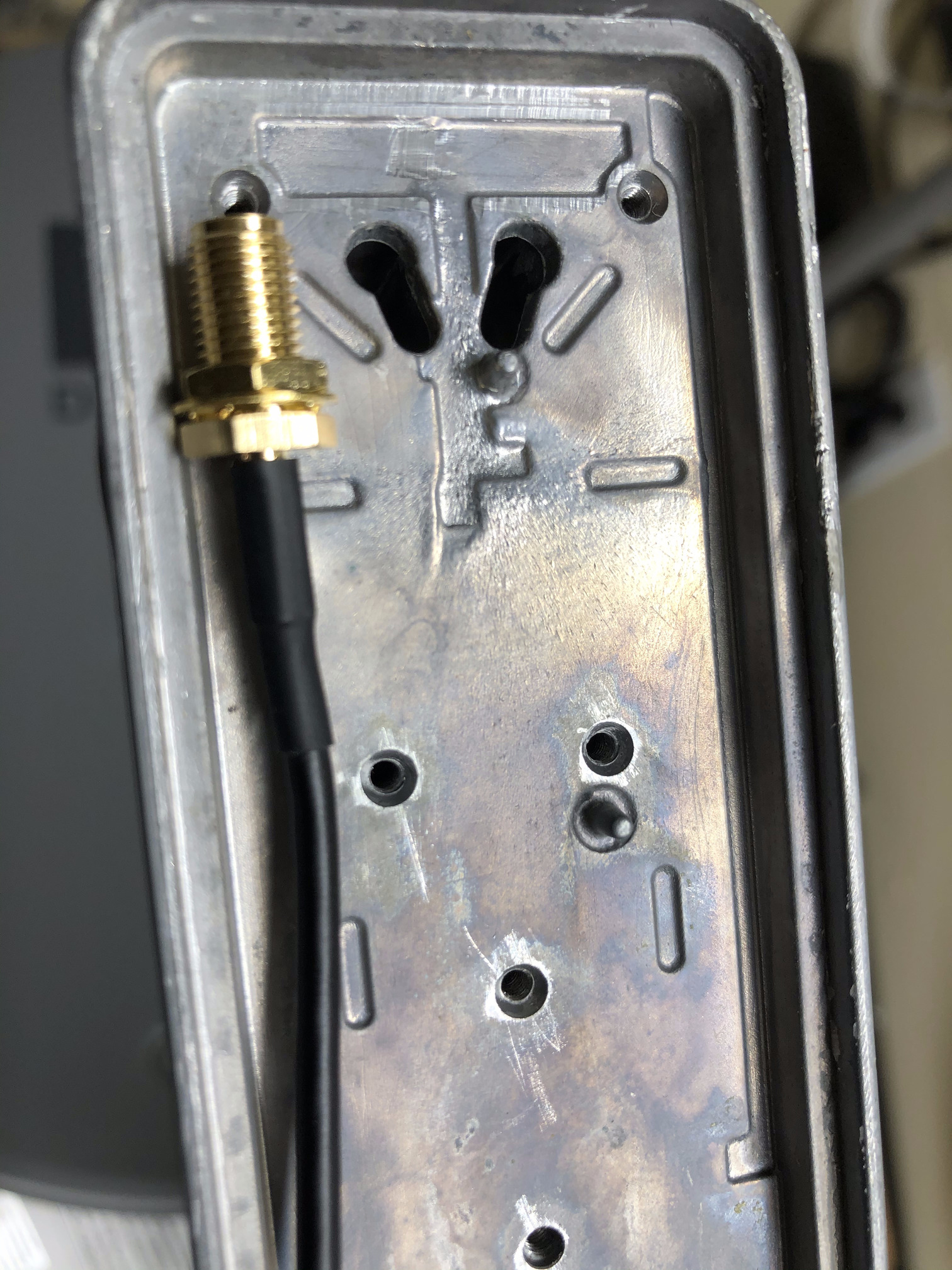 Figure 12. Male connector of SMA cable