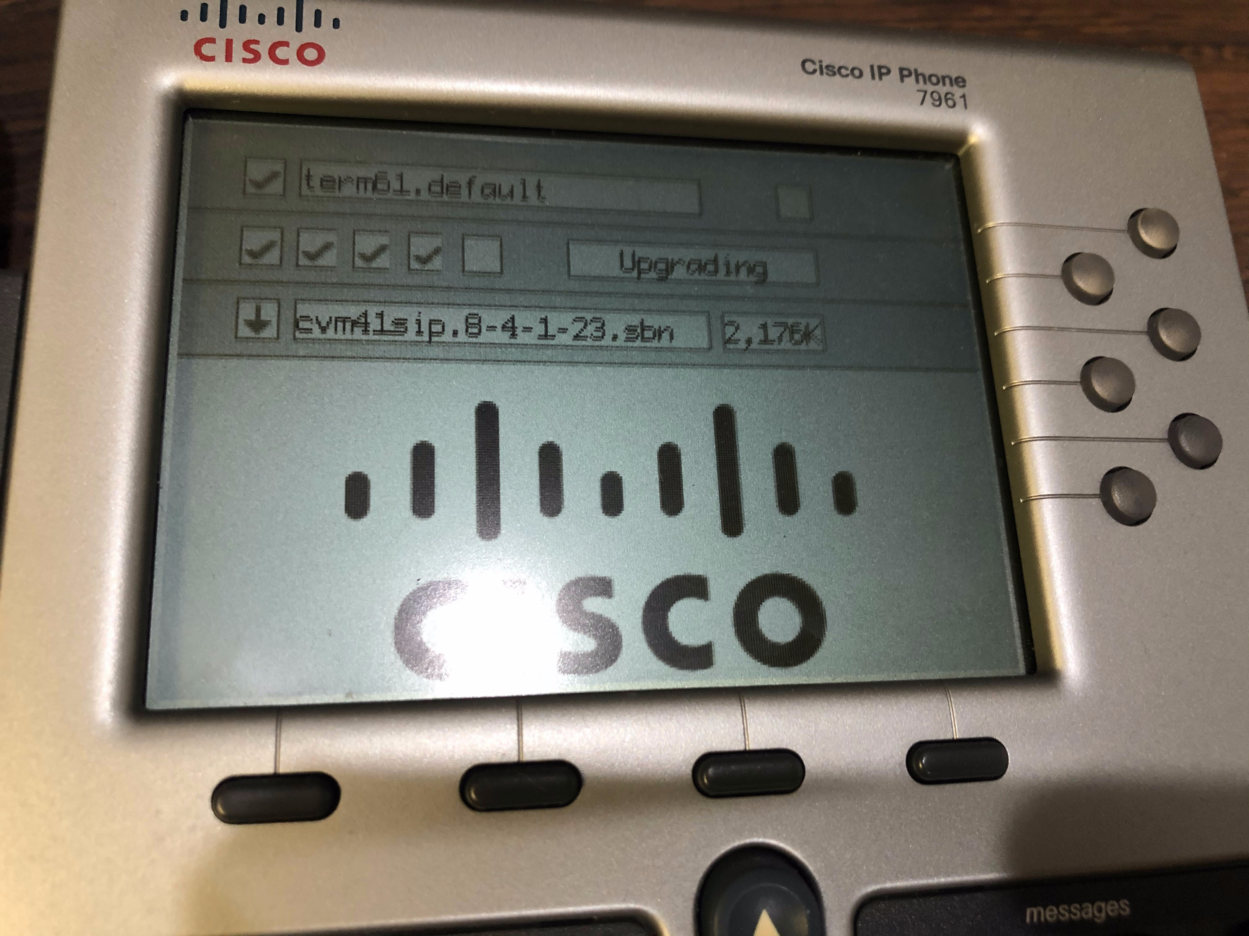 7961G Phone begins loading firmware cvm file